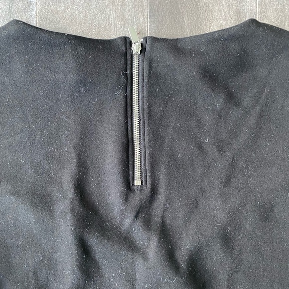 Women’s H&M open neck black sweater - Picture 7 of 8